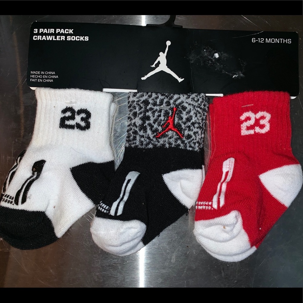 AIR JORDAN 23 NWT BABY/TODDLER SOCKS SIZE 6-12 mos